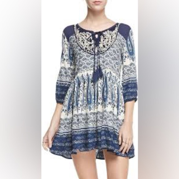 56. California Moonrise • NWT $72 USD Boho Rayon Dress - Picture 2 of 9